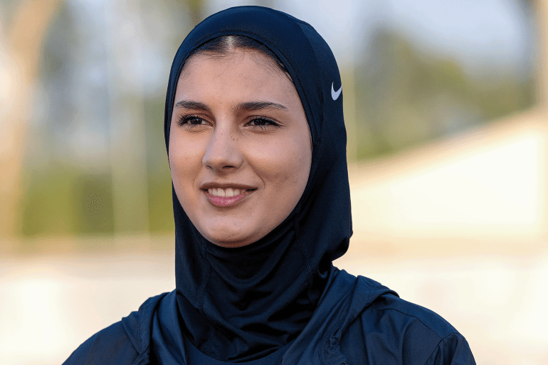 هنا الخاطر خريجة أكاديمية قطر ولاعبة الكرة الطائرة